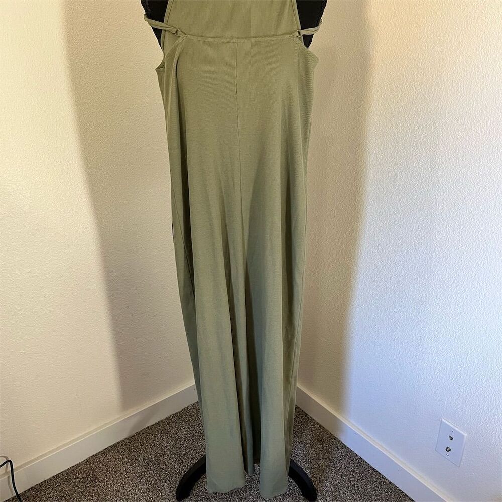 SOLD 

Old Navy Women's Tall Olive Green Maxi Dress Sleeveless Casual M